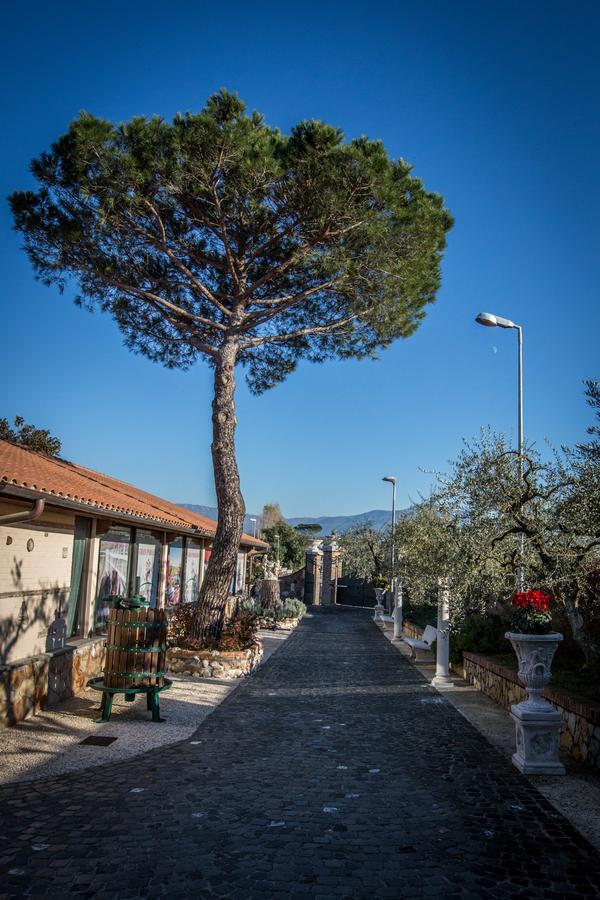 Tenuta Gran Paradiso Hotel Palombara Sabina Zewnętrze zdjęcie